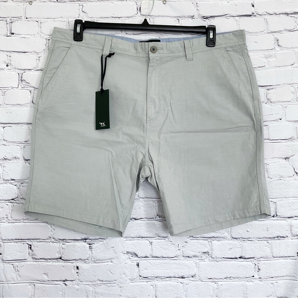 New Rodd & Gunn Men’s Shorts Khaki Gray size 44 Chinos